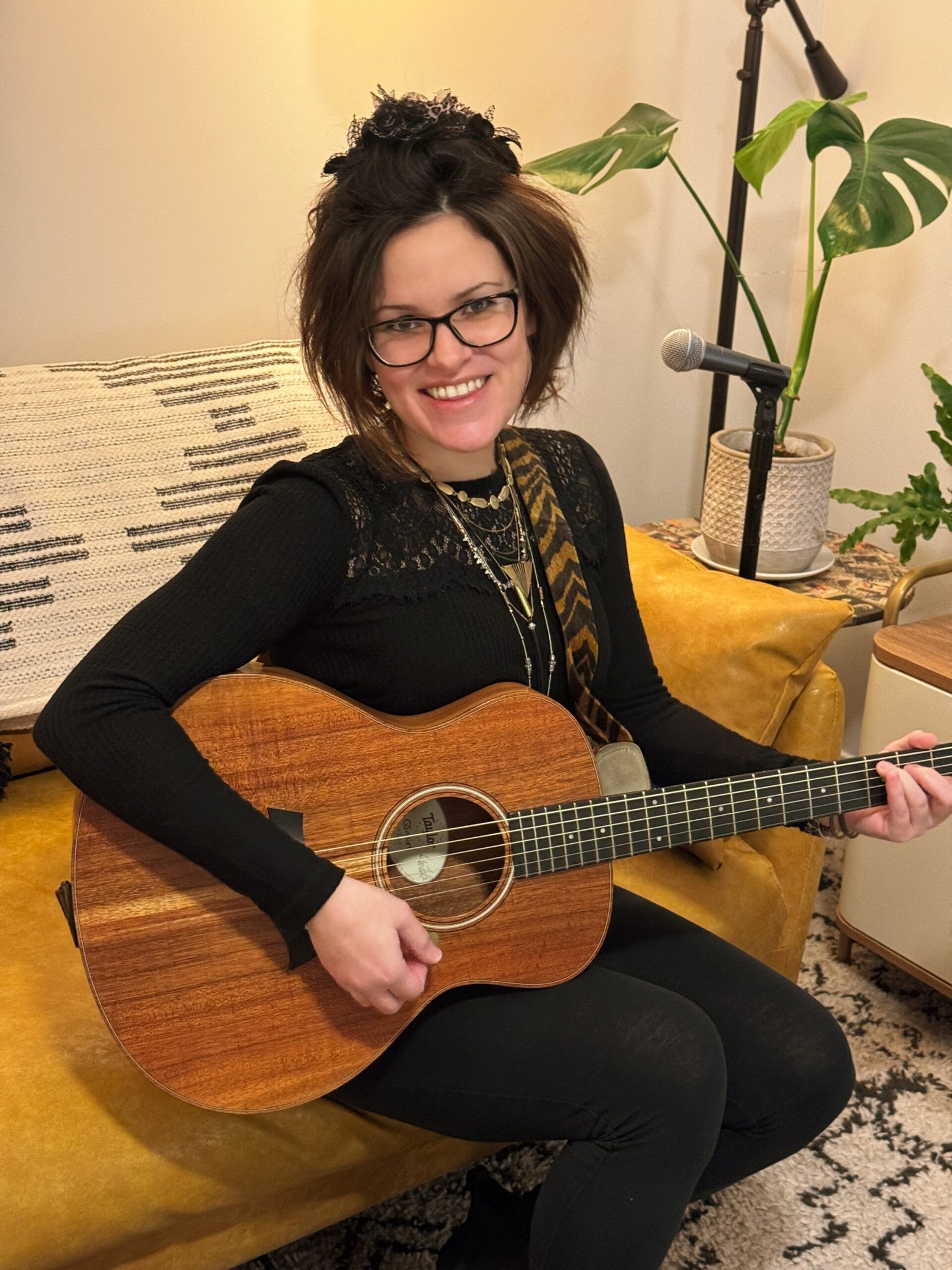 Stephanie, piano, guitar, and bass teacher with In Home Music Mentor based in Portland